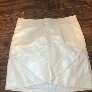 NWT banana republic leather mini skirt size 4